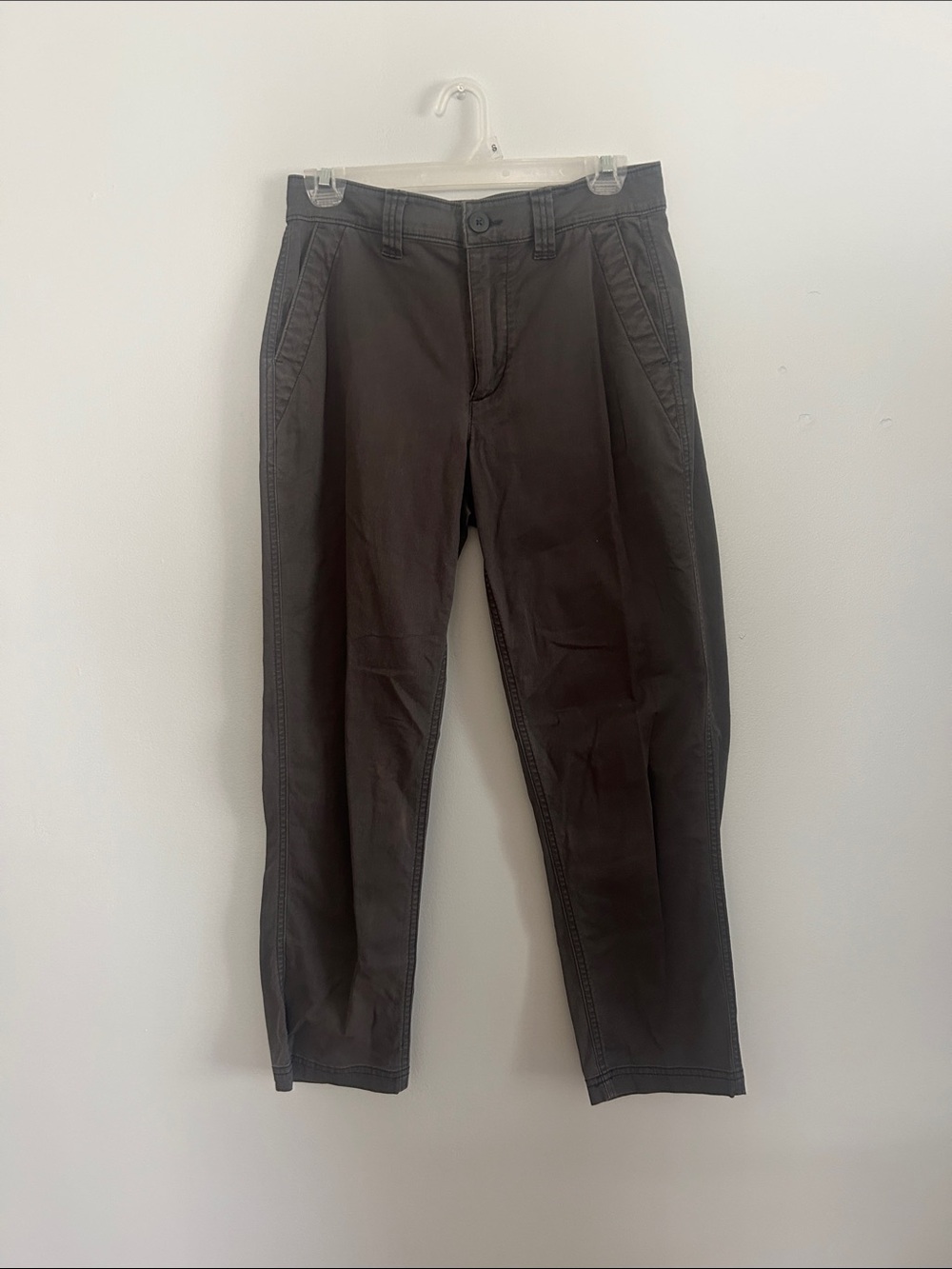 Old Navy Women's Ankle-Length Straight Pants - Dark Gray